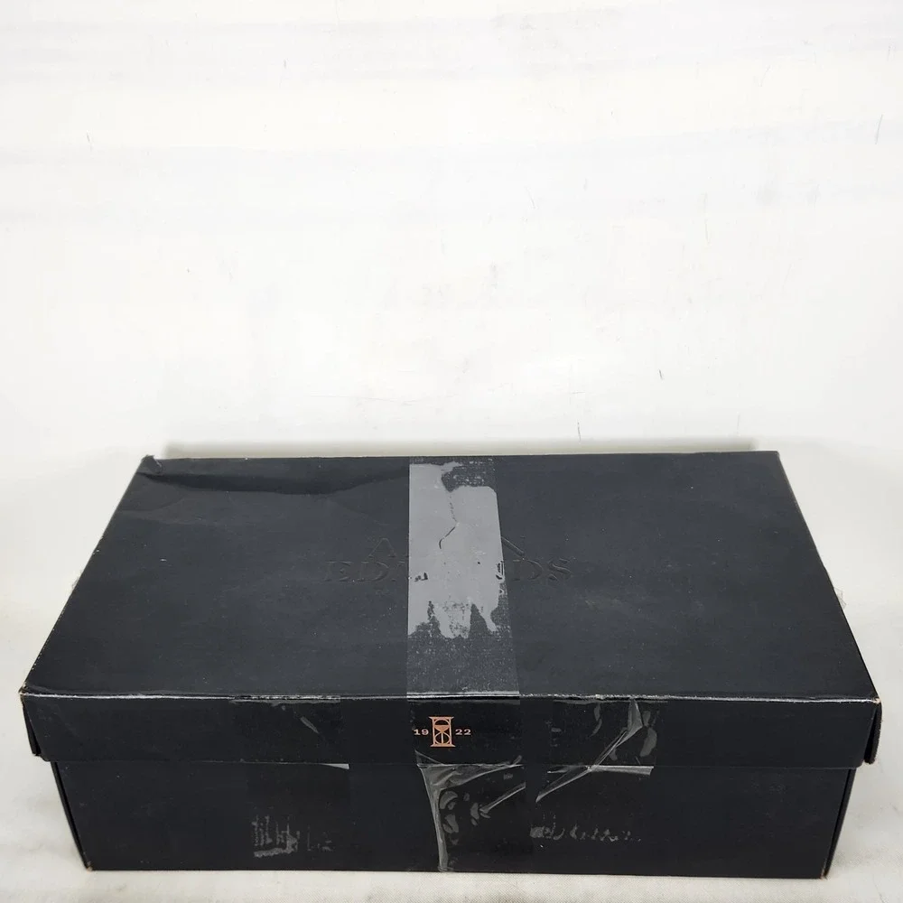 Allen Edmonds policies ships